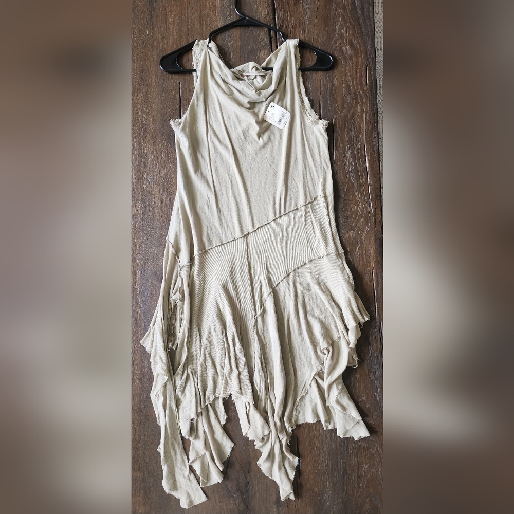 NWT FREE PEOPLE Tunic Spanish Moss Size M